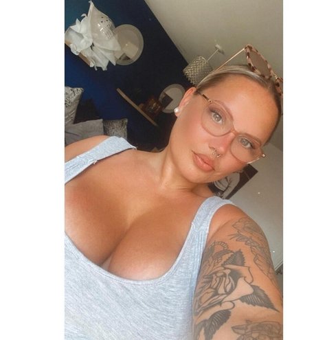 Roxanne Collacott hübsche schöne fotos