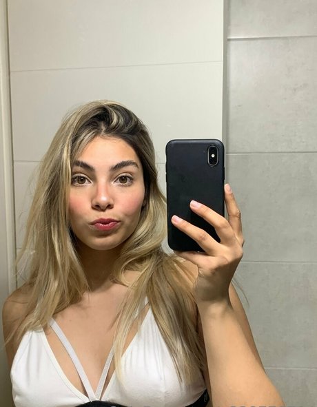 Kendall Belmont schöne exklusive fotos