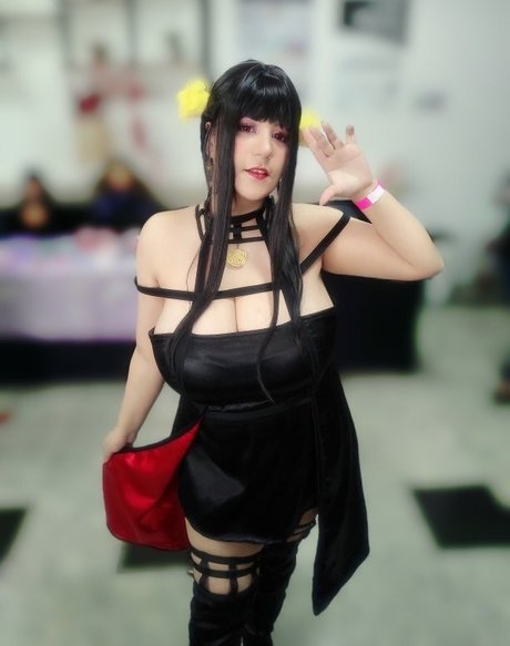 Laura Pyon exklusive nette bilder