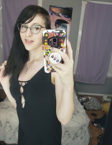 gothravemom hübsche sexy galerie