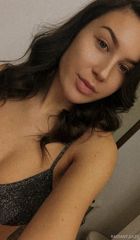 RadiantJules hübsche porno fotos