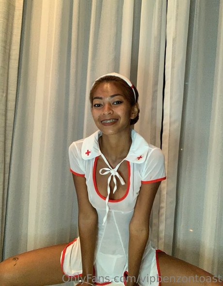 benzontoast nackt nette fotos