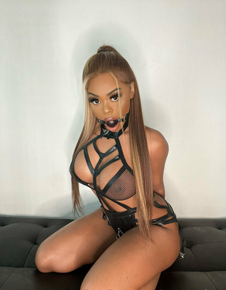 juiccygalore perfekte nette bild