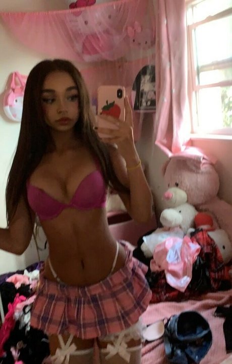 Lapbrat Zowey pornostar schöne bild