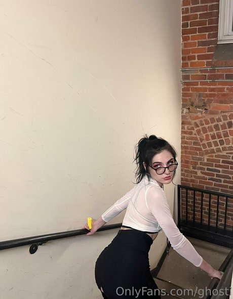 ghosti sexy pornografische galerien