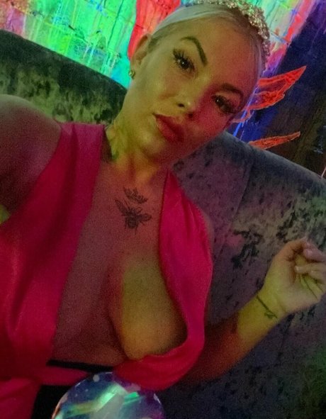 britishbethany hd sex bild