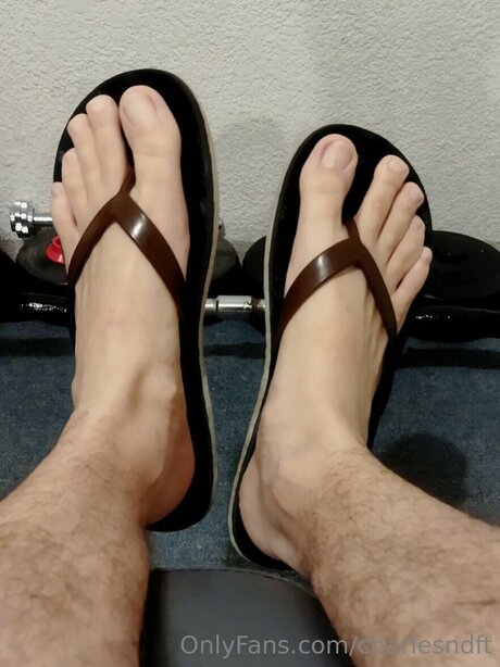 Charlesndft freie nackte bilder