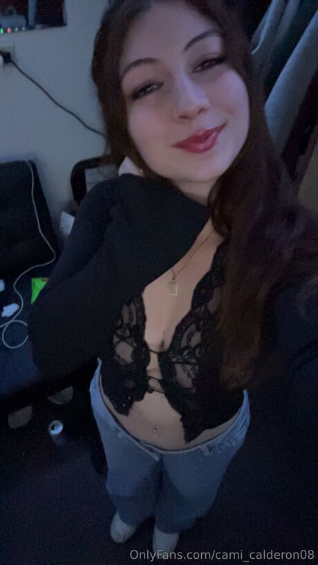 Cami Calderon08 sexy top foto