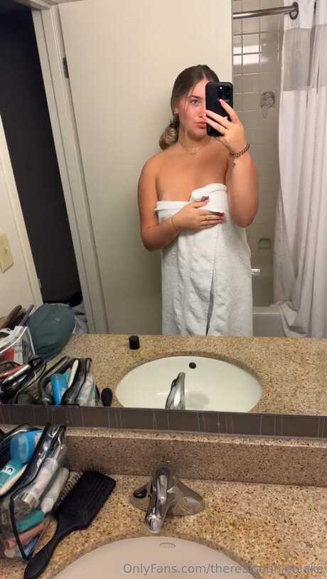 Therealsophieblake schauspielerin porno galerie