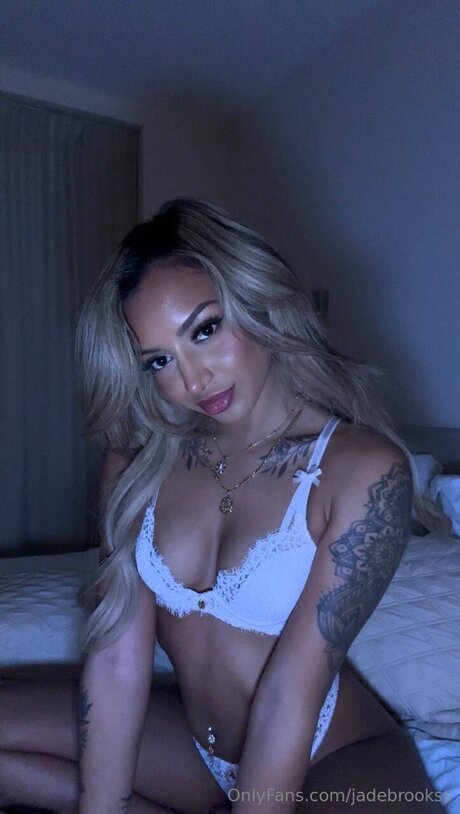 Jadebrookss pornostar nackte fotos
