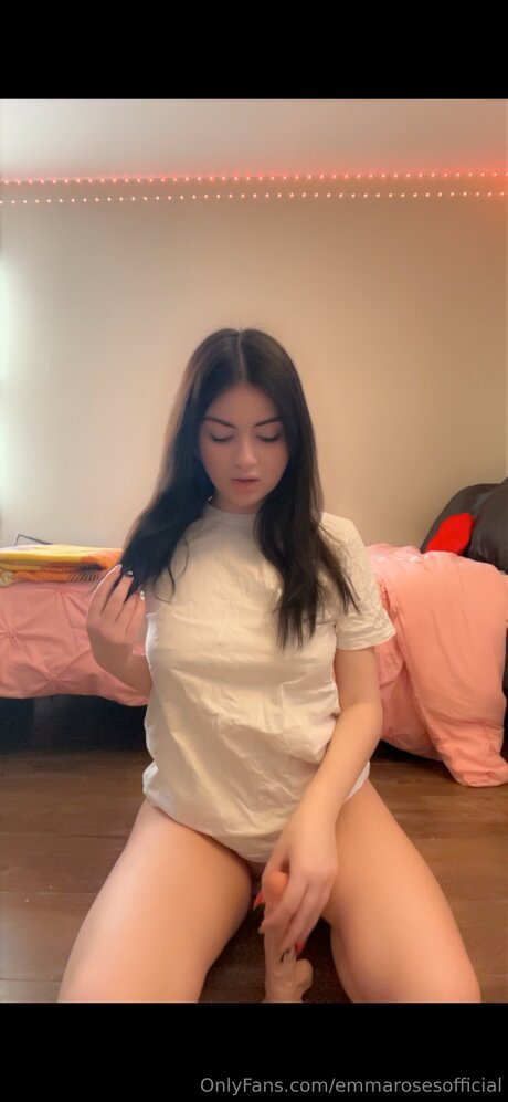 Emmarosesofficial exklusive perfekte bilder