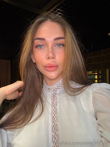 Lilia Ss nackt porno galerie