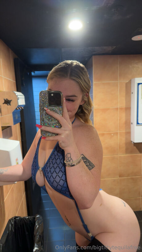 Teexquila nackt fotos