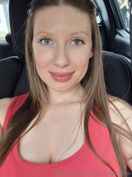 Poppybrightwater pornostar hübsche fotos