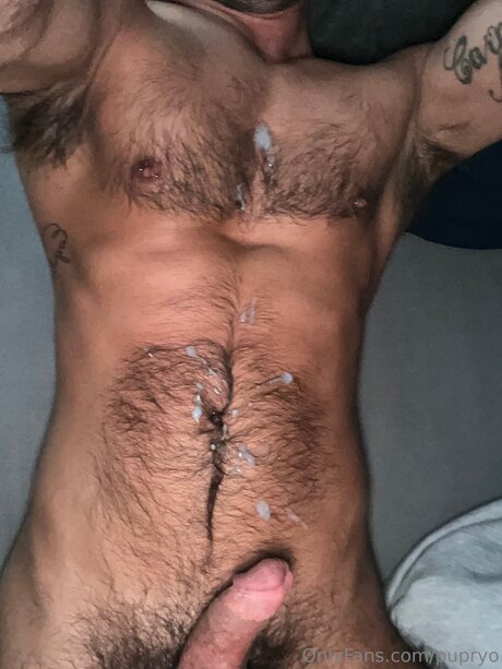 Pupryo kunst schöne galerie