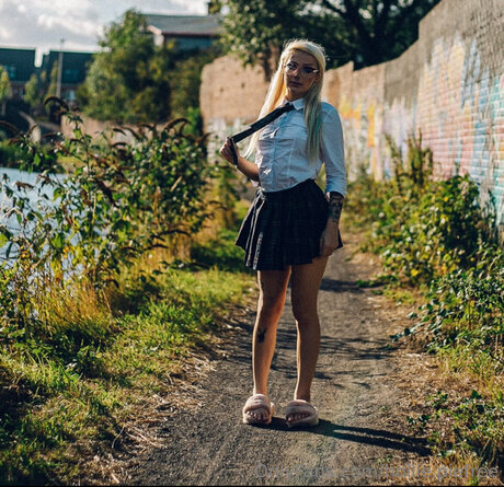 Hollie Piefree Bilder