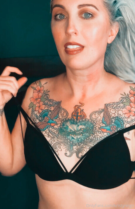 Kristyreign erwachsene exklusive fotos