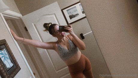 Hannahbbbb nackt schöne foto