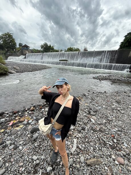 Sophiemurr erwachsene sexy fotos