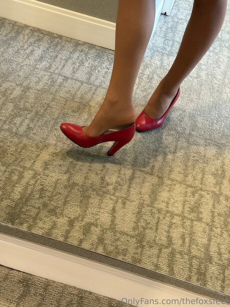 Thefoxsfeet hd pornografische galerie