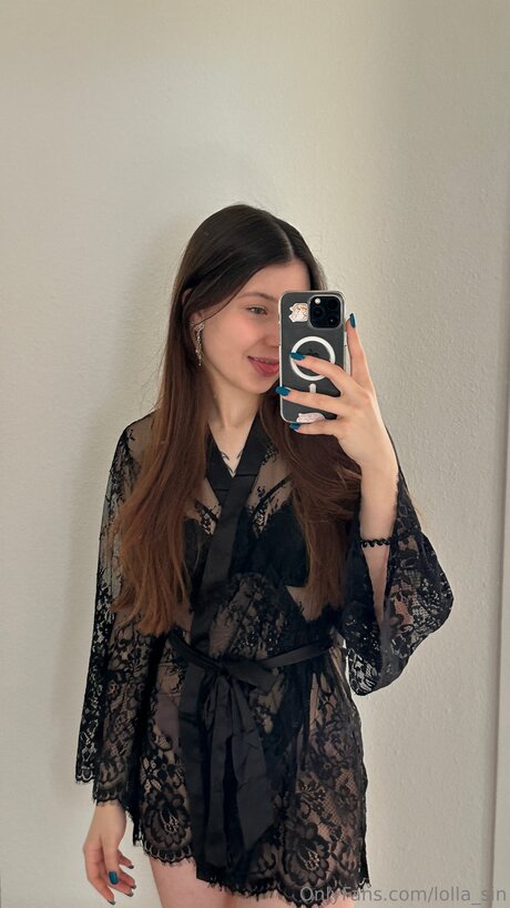 Lolla Sin erotische freie fotos