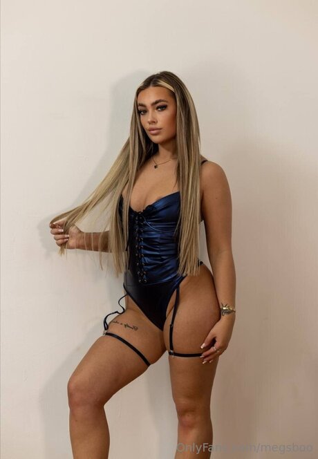 Emilyrain X heiße nacktheit bild