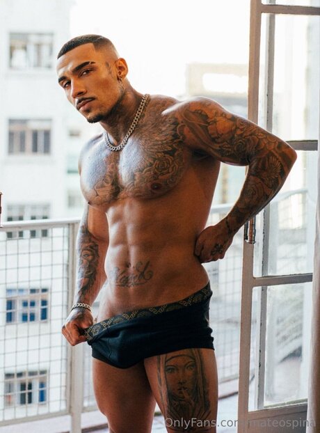 Mateospina erwachsene erotische fotos