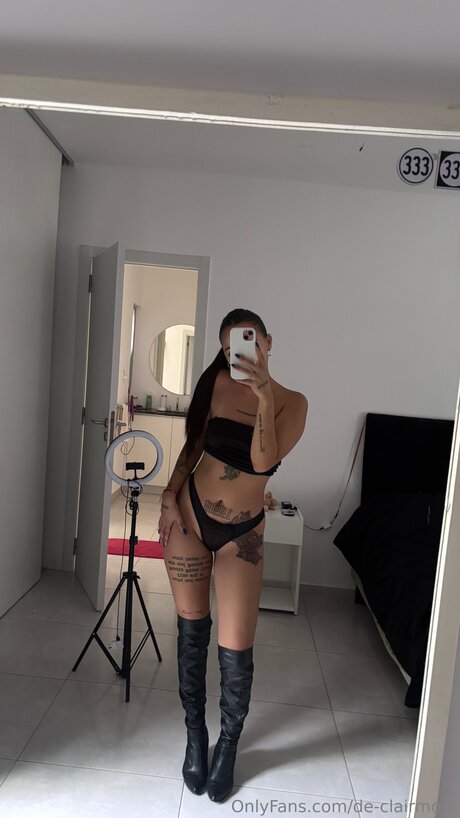 De Clairmont model beste galerie