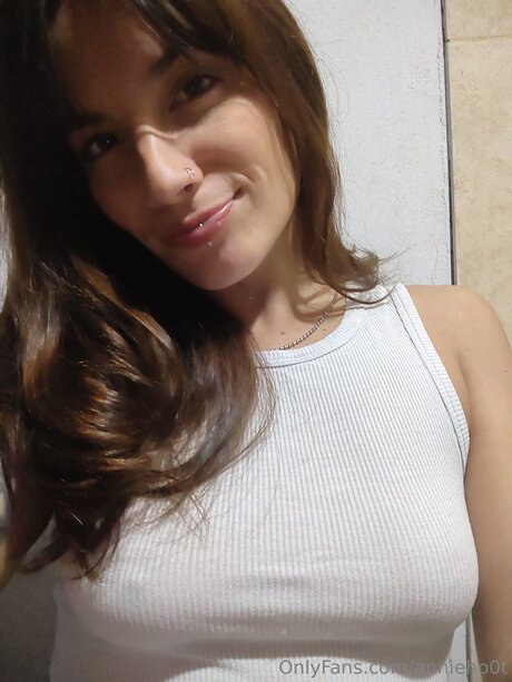 Annieho0t nacktheit heiße bilder