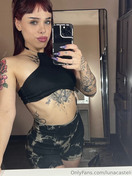 Lunacasteli heiße archiv