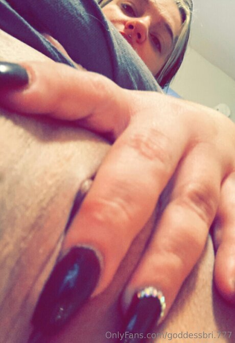 Goddessbri 777 perfekte nackte galerie