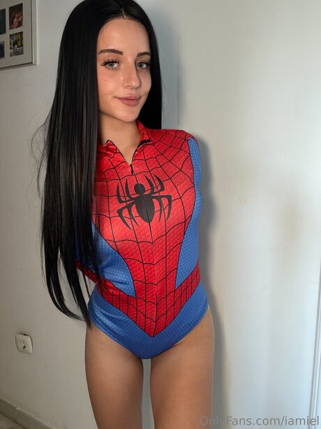 Iamiel schöne erwachsene foto