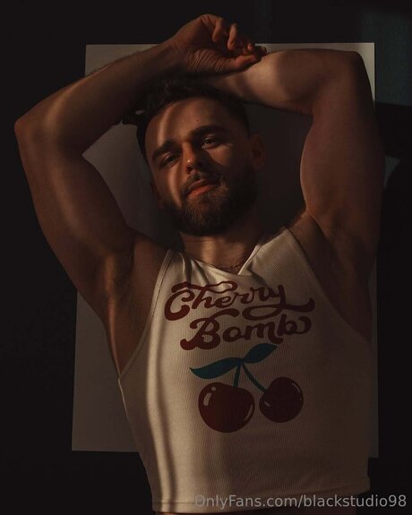 Blackstudio98 nacktheit heiße archiv