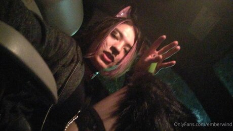 Emberwind pornostar schöne galerien