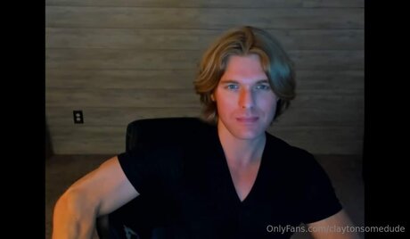 Claytonsomedude pornostar schöne foto