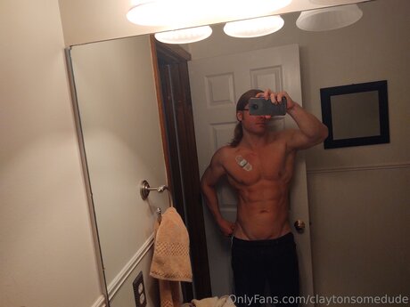 Claytonsomedude model exklusive galerien