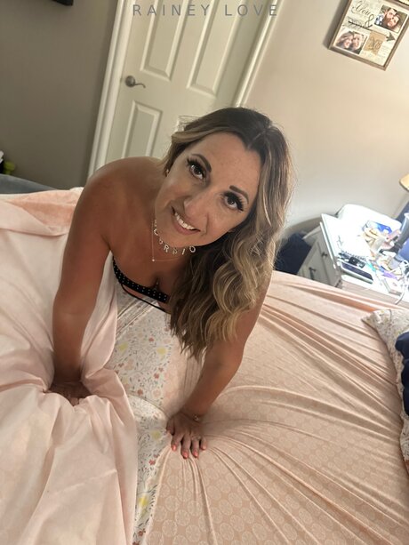 Raineylovesyou freie erwachsene bilder