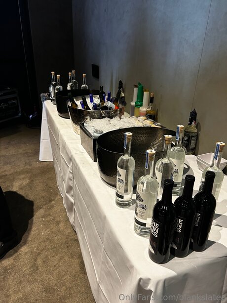 Blankslatee kunst nacktheit fotos