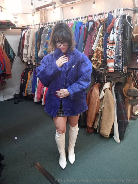 Hotstepmomcasey xxx pornostar fotos