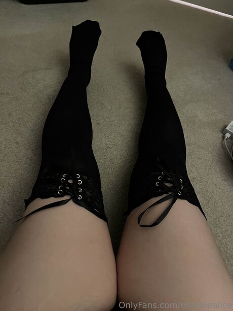 Orihimealice perfekte nacktheit bilder