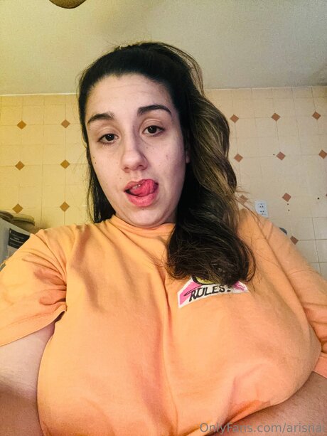 Arisnai schauspielerin pornographische fotos