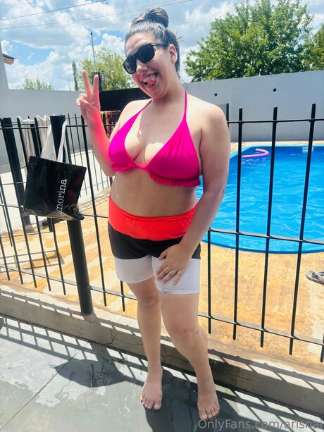 Arisnai schauspielerin exklusive fotos