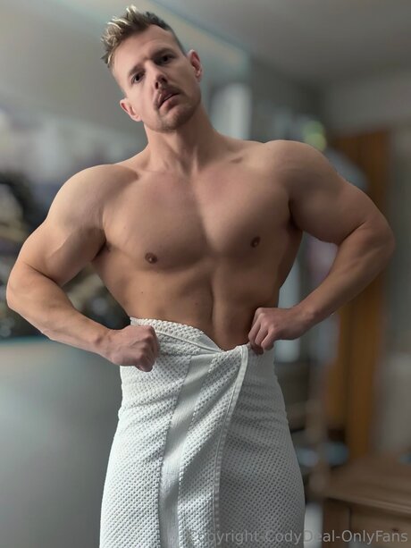 Codydealuncensored nacktheit nette galerien