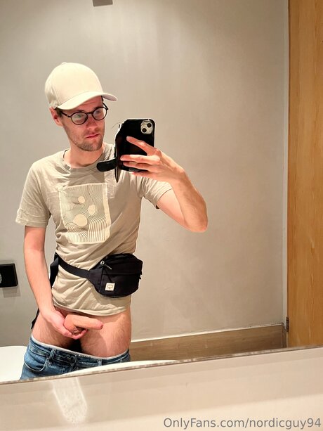 Nordicguy94 nacktheit top archiv