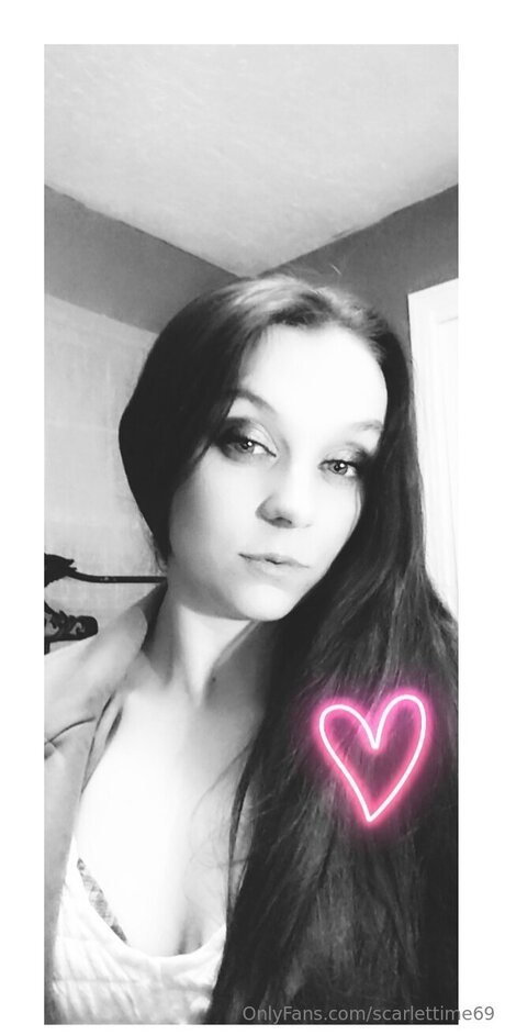 Scarlettime69 pornostar xxx bild