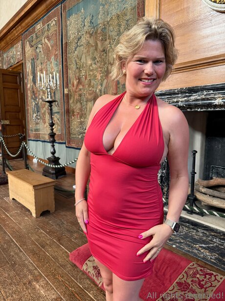 Travelsunshine schauspielerin akt bilder