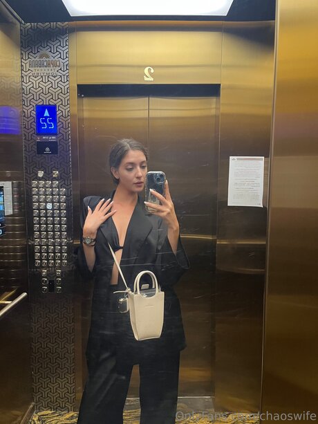 Chaoswife nacktheit nette galerien