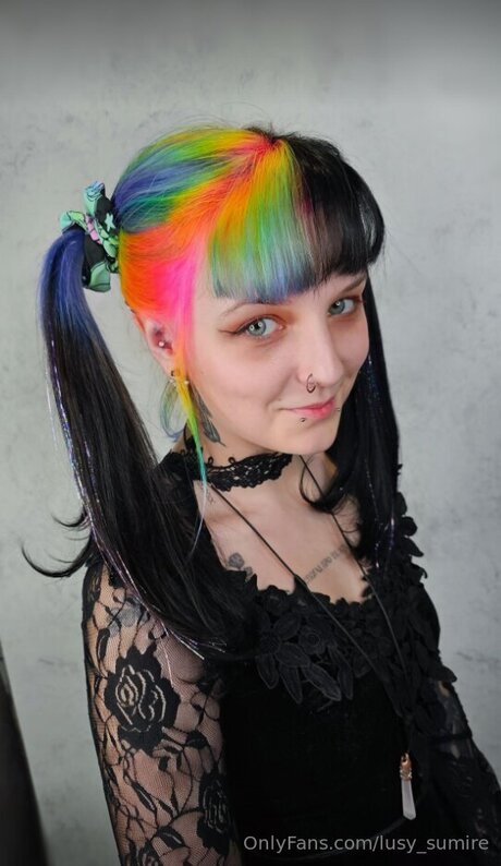 Lusy Sumire hd kunst galerien