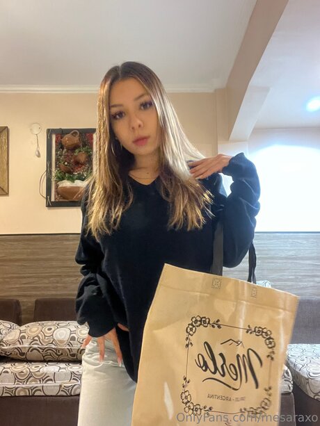 Mesaraxo erwachsene hübsche galerien