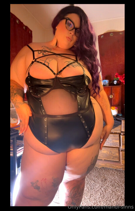 Mandi Sinns kostenlose pornographische galerie